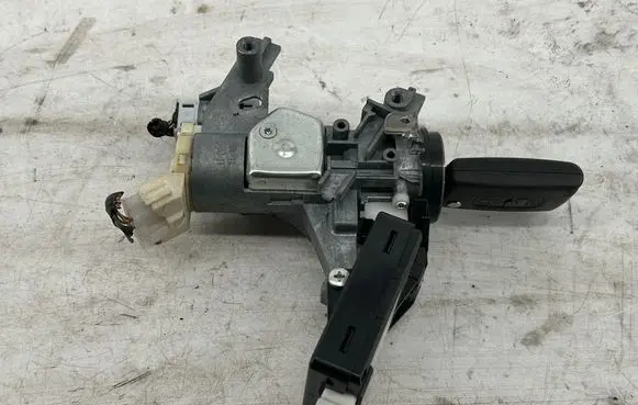 Citroen C-Crosser Ignition lock 8670A012 G8D646MB 116RI000075