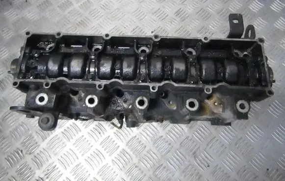 Engine head