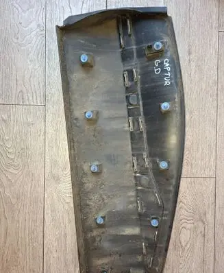 Renault Captur Rear door trim (molding) 828763777R