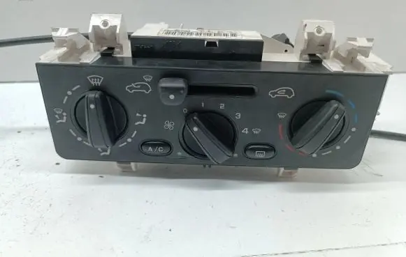 Citroen C3 Climate control unit F664479W 69300002