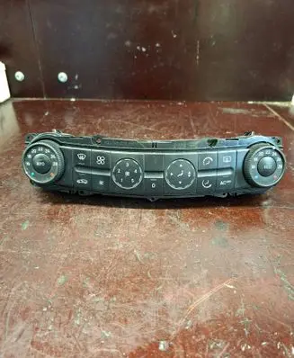 Mercedes-Benz E W211 Climate control unit 2118300085 00103303