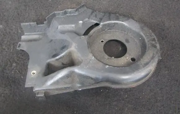 Audi A4 S4 B5 8D Timing belt guard (cover) 059109133C
