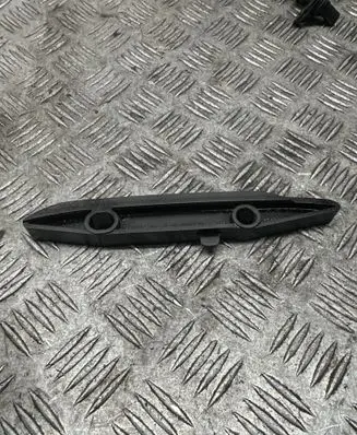 BMW 3 F30 F35 F31 Slide rail for timing chain 7636186