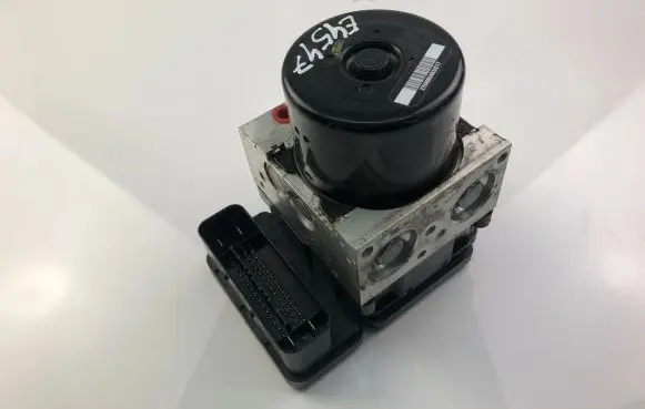 Volvo V60 ABS Pump 31329137