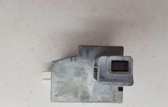 Citroen DS5 Steering wheel lock 9673759780