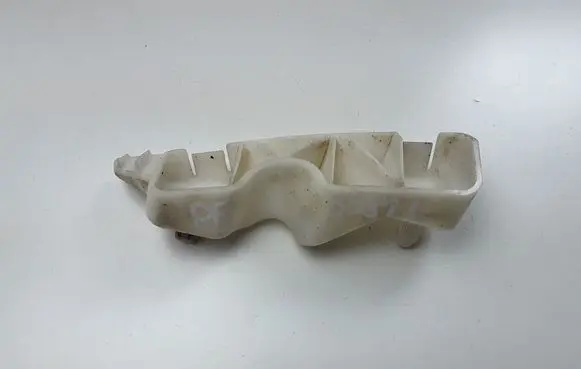 Nissan Qashqai Front bumper mounting bracket 62223JD000