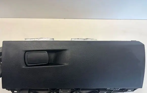 BMW 2 F46 Glove box set 9318641 9349267 0004483162
