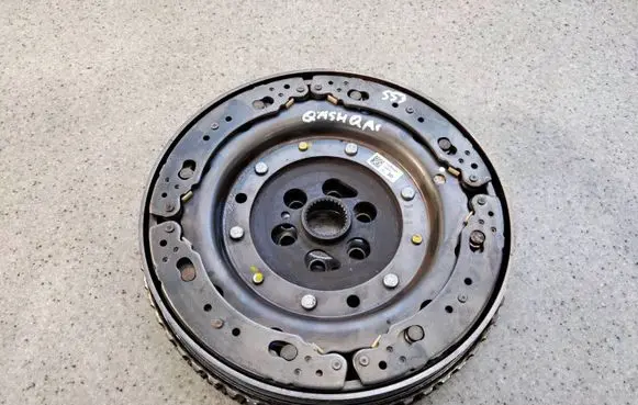Nissan Qashqai Flywheel 123101804R59 123101804R