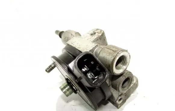 Hyundai Tucson JM Fuel filter housing 