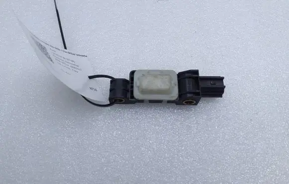 Audi A8 S8 D3 4E Airbag deployment crash/impact sensor 4B0959643D