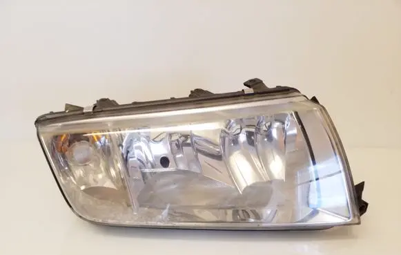 Skoda Fabia Mk1 (6Y) Headlight/headlamp 246365 6Y0941295