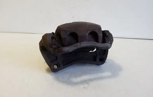 Nissan Pathfinder R51 Front brake caliper