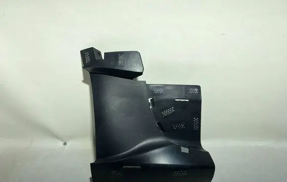 Tesla Model 3 Fog light bracket 108417700D