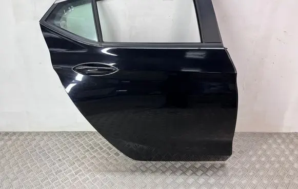 Opel Astra K Rear door 