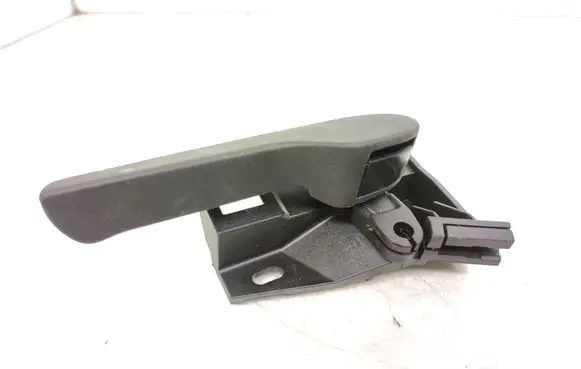 Volkswagen PASSAT B6 Engine bonnet (hood) release handle 1K1823633
