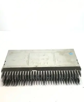 Lexus RX 300 Sound amplifier 8610048040
