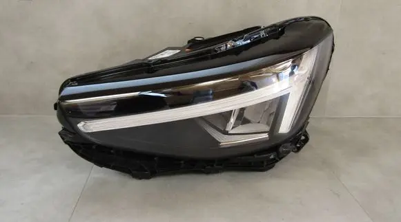 Volvo XC40 Headlight/headlamp 32404659 T169300054294