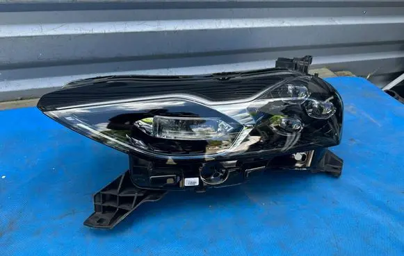 Citroen DS3 Headlight/headlamp 9820840780 89912435
