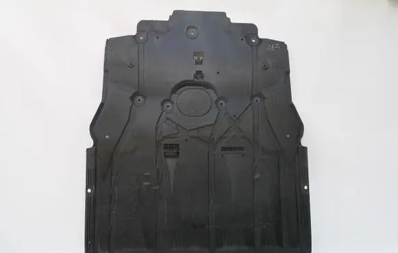 Mercedes-Benz B W247 Engine splash shield/under tray A2475201500