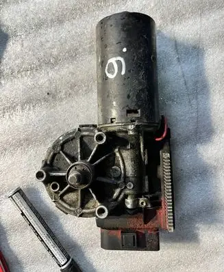 Volkswagen Sharan Wiper motor 7M1955113