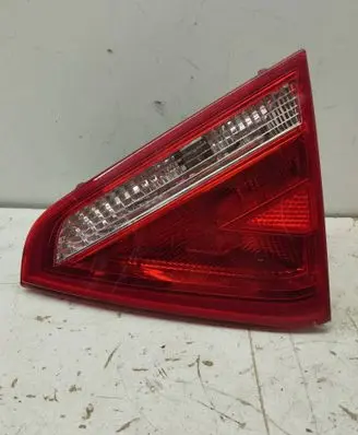 Audi A5 8T 8F Tailgate rear/tail lights 8T0945094