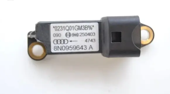 Audi TT Mk1 Airbag deployment crash/impact sensor 8N0959643A