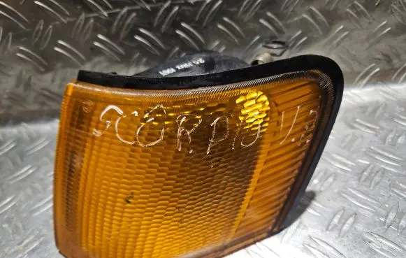 Ford Scorpio Front indicator light 85GG13959AA