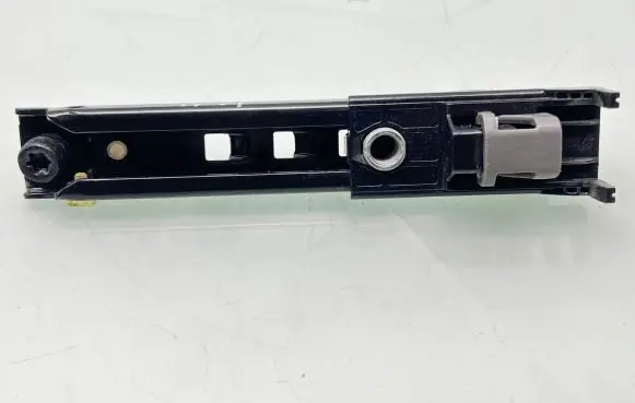 Opel Meriva B Seat belt adjustment rail 13577246