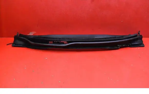 Honda Civic IX Wiper trim 