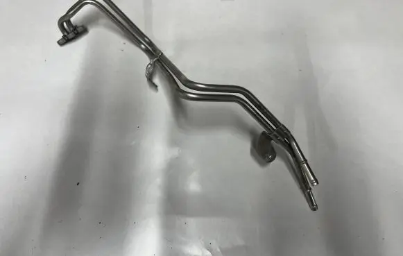 Audi A3 S3 8V Engine coolant pipe/hose 04E122157M
