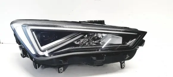 Seat Leon IV Headlight/headlamp 5FB941008J