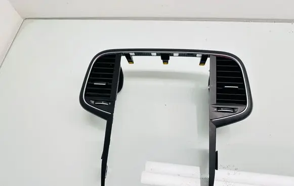 Renault Talisman Dash center air vent grill 682603660R