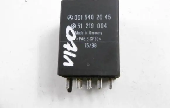 Mercedes-Benz Vito Viano W638 Other relay 0015402045