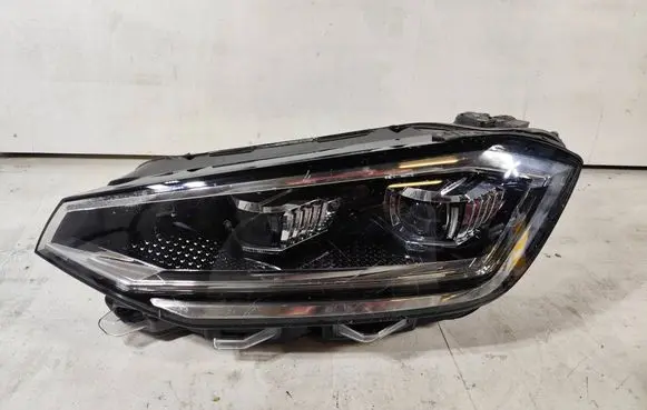 Volkswagen Golf Sportsvan Headlight/headlamp 517941081 90141152