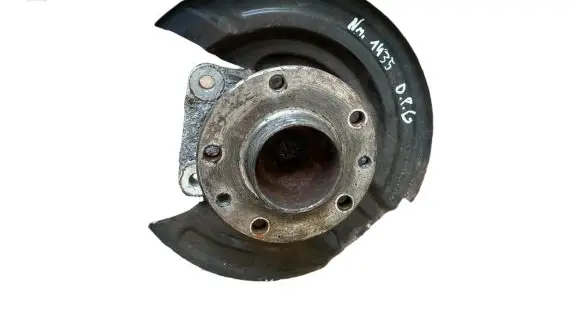Rear wheel hub spindle/knuckle
