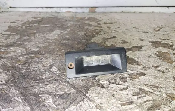 Volkswagen Caddy Number plate light 6K9943115 6K9943111