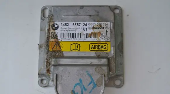 BMW 5 F10 F11 Airbag control unit/module 6857124