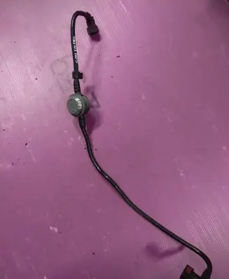 Porsche Boxster 986 Fuel line pipe 996201621