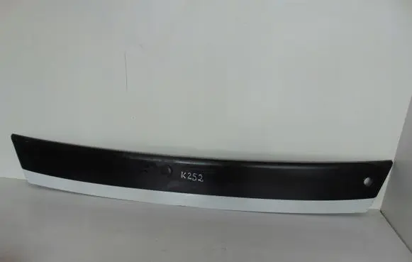 Nissan Cab Star Wiper trim 61870MB