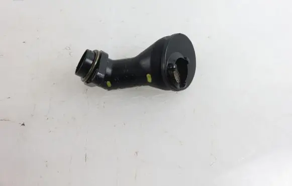 Volkswagen PASSAT B6 Oil pump 03C115251M