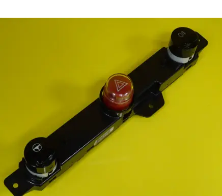 Fiat 500 Hazard light switch 735451107 E30496