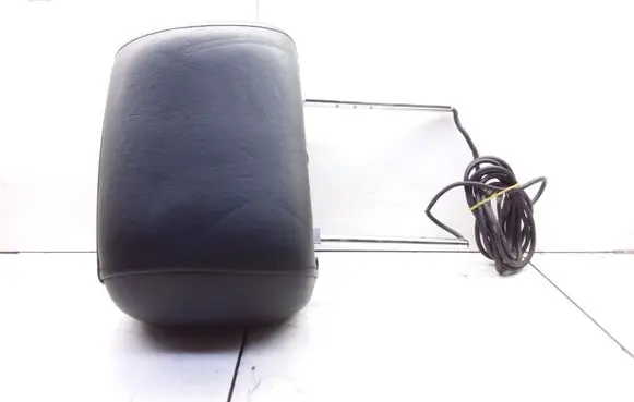 Mitsubishi Grandis Front seat headrest 10R023156 OP07060075B