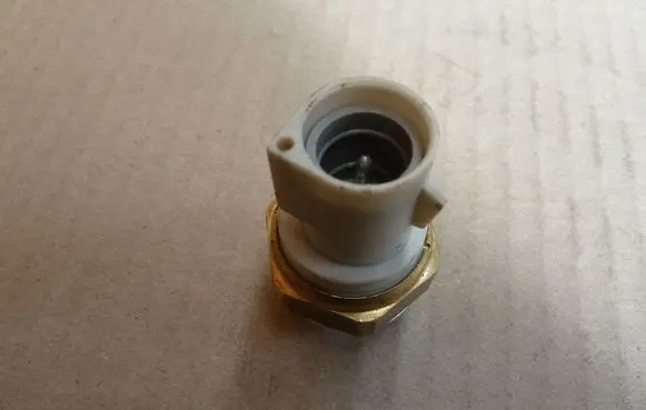 Ford Escort Coolant temperature sensor 6ZT007808-051