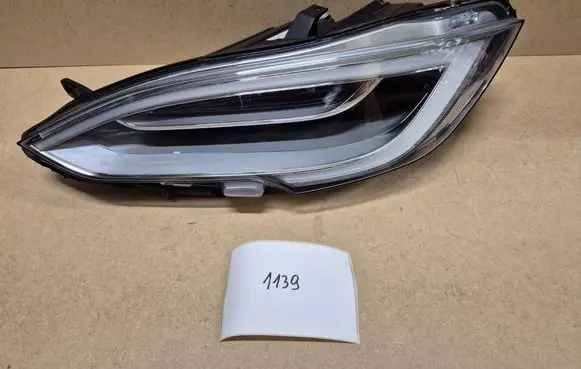 Tesla Model S Headlight/headlamp 105357400E