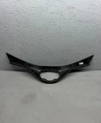 Toyota C-HR I Front bumper upper radiator grill 53111F4010