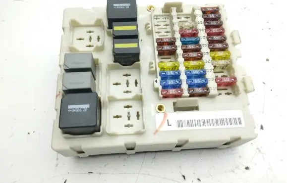 Ford Focus Fuse module 518274204