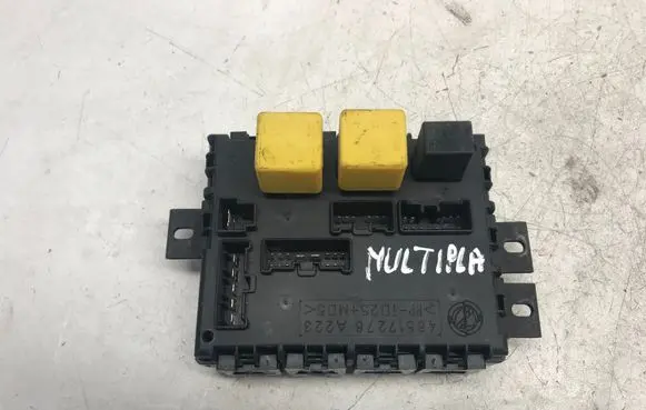 Fiat Multipla Fuse module 46517276 46517276A223