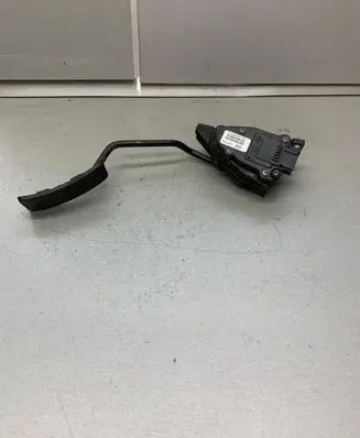Volvo S40, V40 Accelerator throttle pedal 30865642 M865642