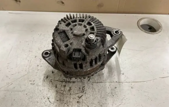 Mazda 6 Generator/alternator R2AA A2TJ0681A 0908