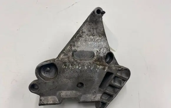 Audi A3 S3 8P Engine mounting bracket 03G199207A